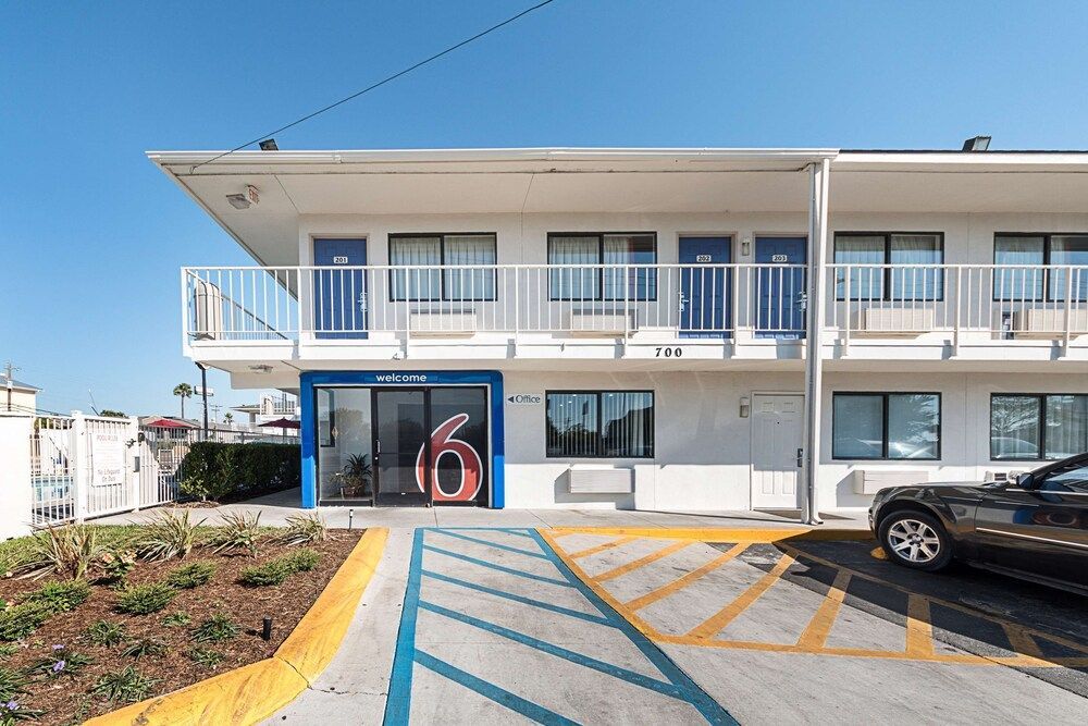 Motel 6 Mcallen, TX 1