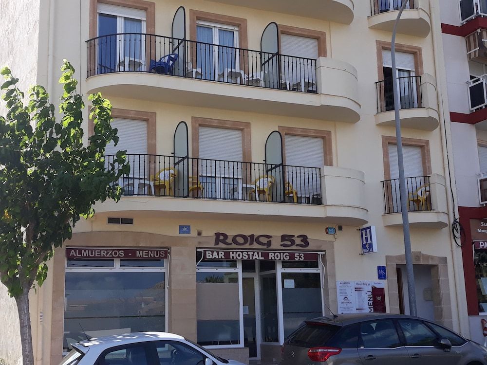 Hostal Roig 53 1