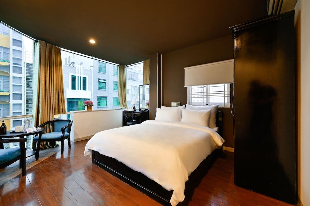 The Noble Swan Hotel New World 1
