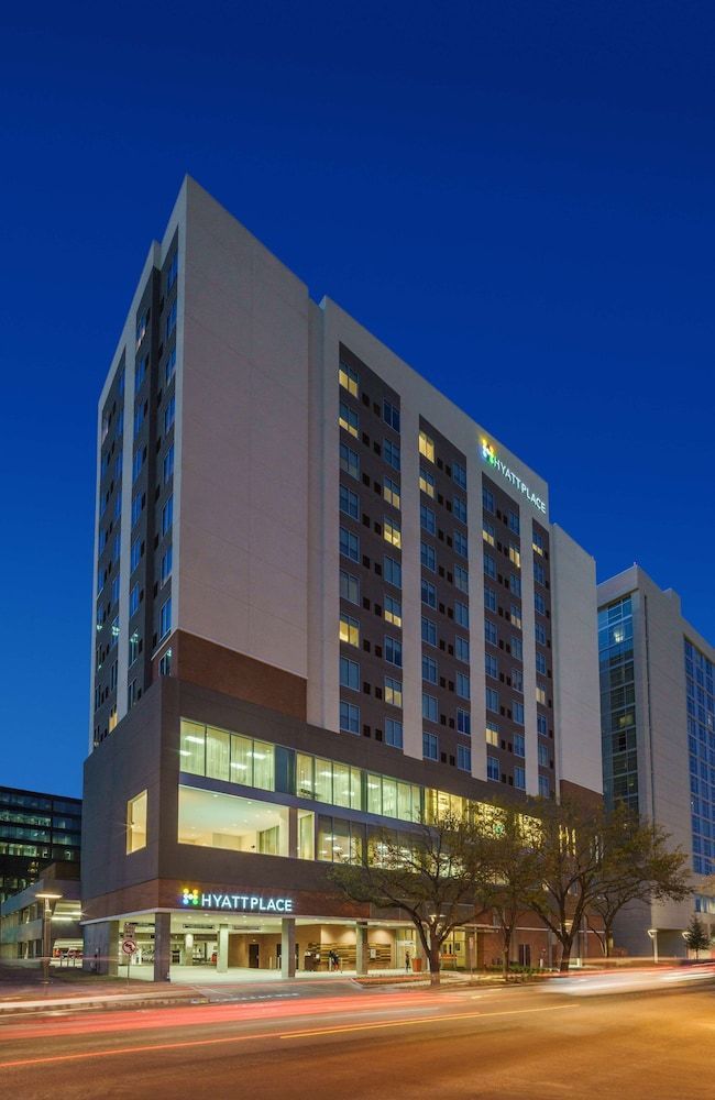 Hyatt Place Houston Galleria 1