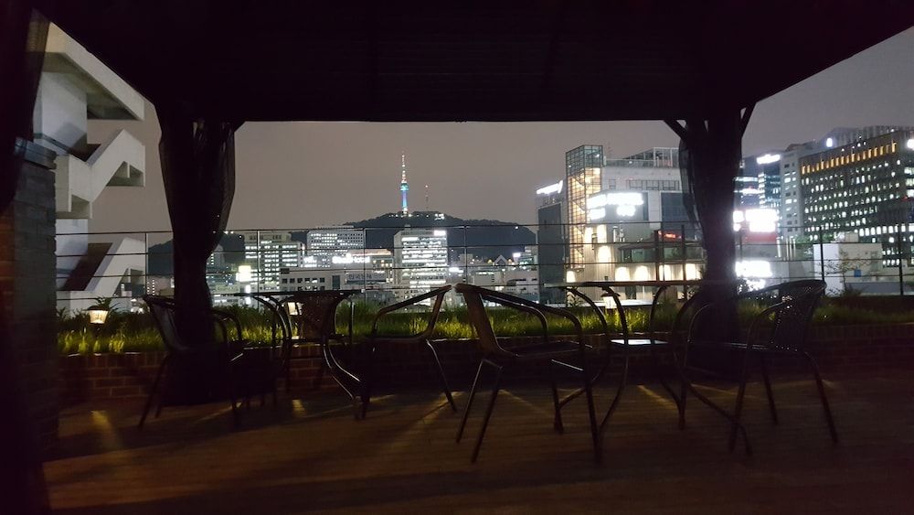 Grid Inn Hotel 1