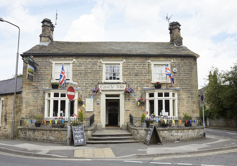Castle Inn by Greene King Inns 1