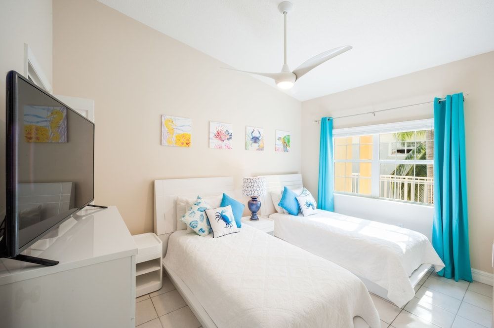 Regal Beach Club 2