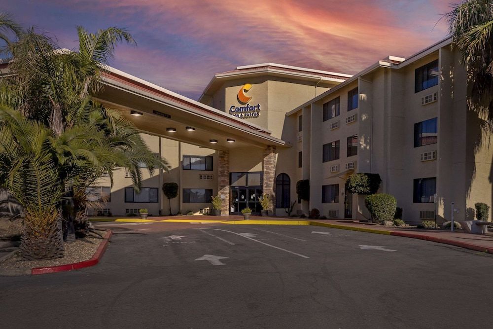 Comfort Inn & Suites Rocklin - Roseville 1