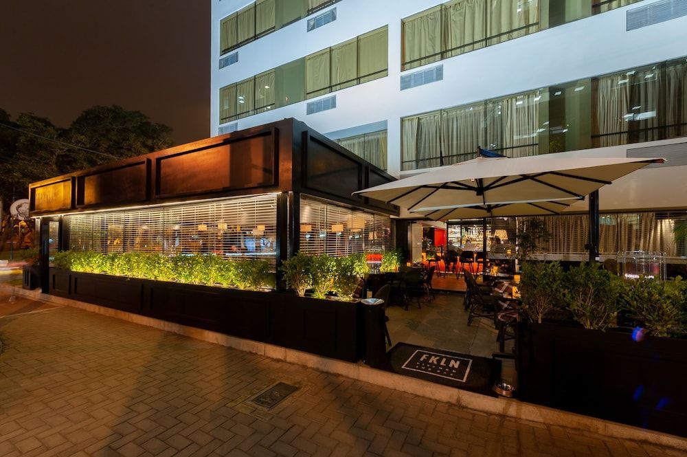 Roosevelt Hotel & Suites 1