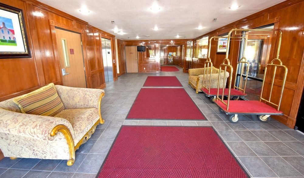 Bayside Hotel of Mackinac 2