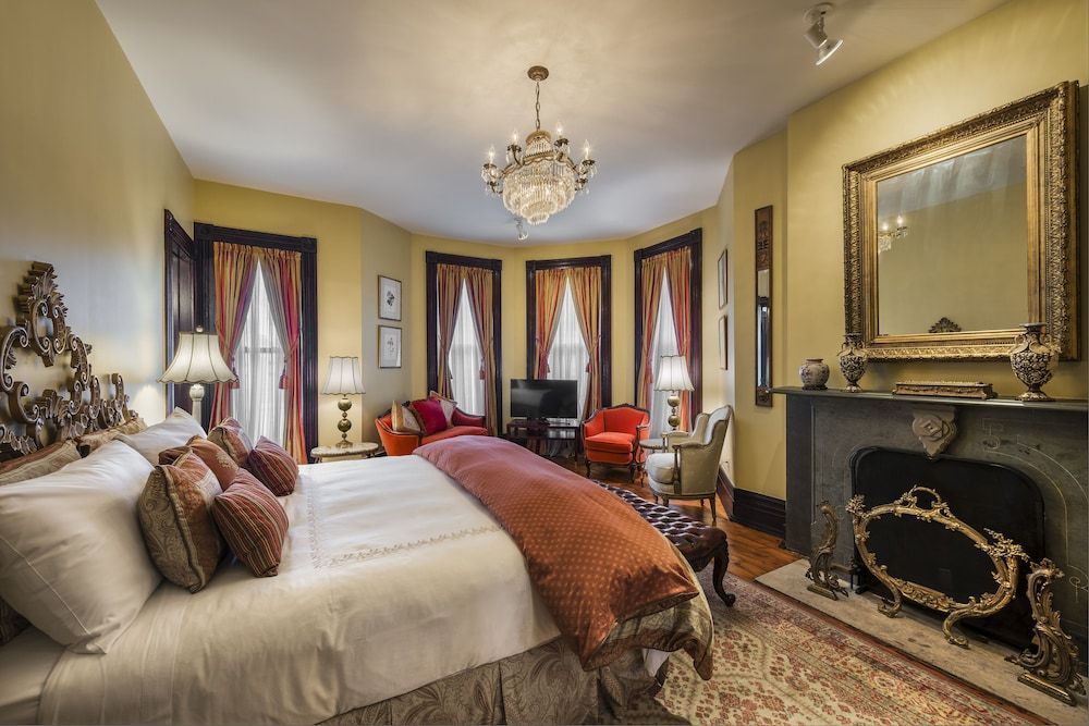 The Inn at 97 Winder 1