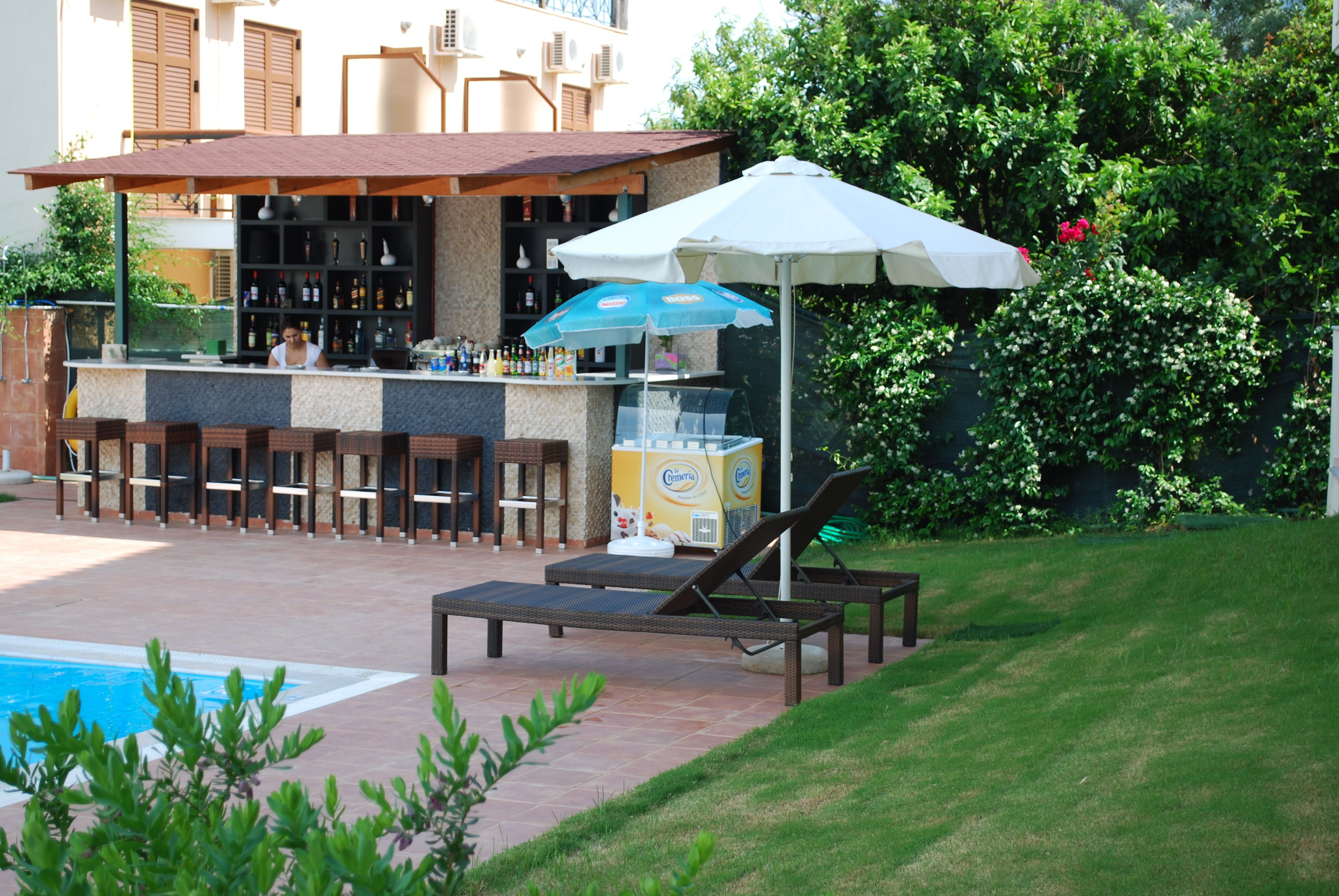 Eleana Boutique Hotel & Blue Infinity 1