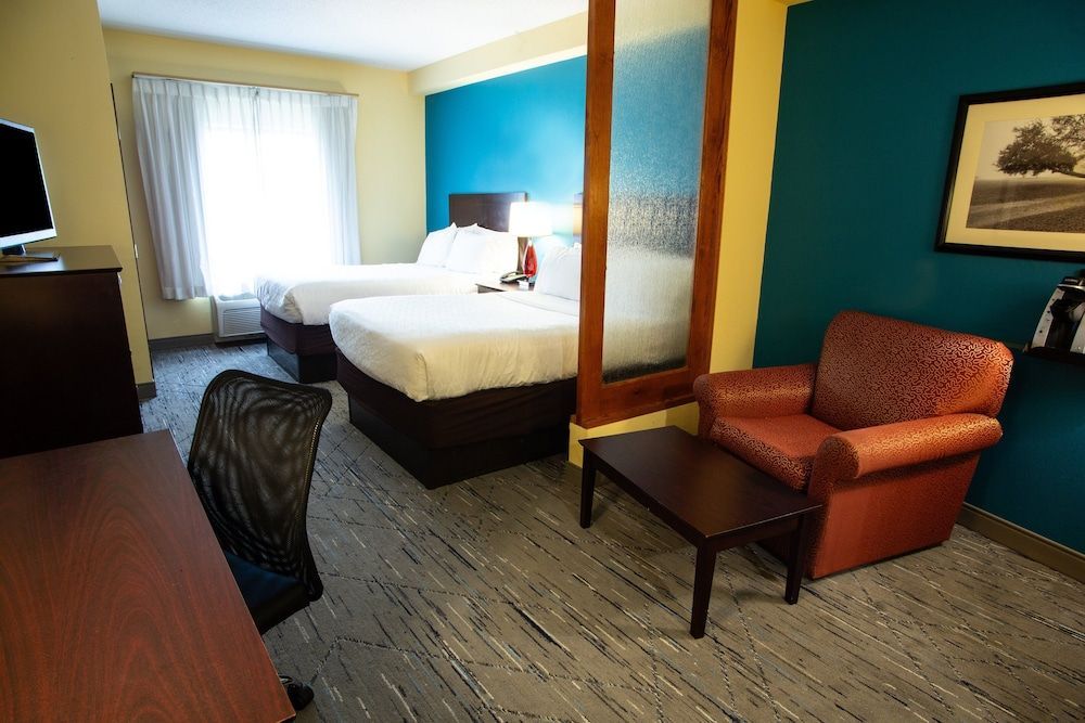 Holiday Inn Express & Suites HARRISBURG W - MECHANICSBURG by IHG 2