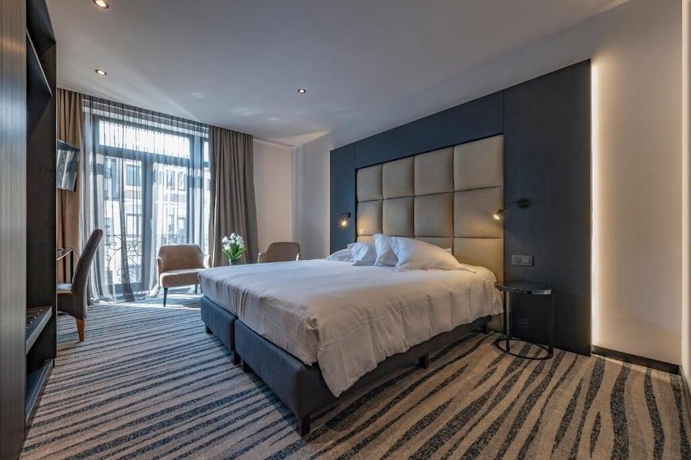 Hotel Monarc 1