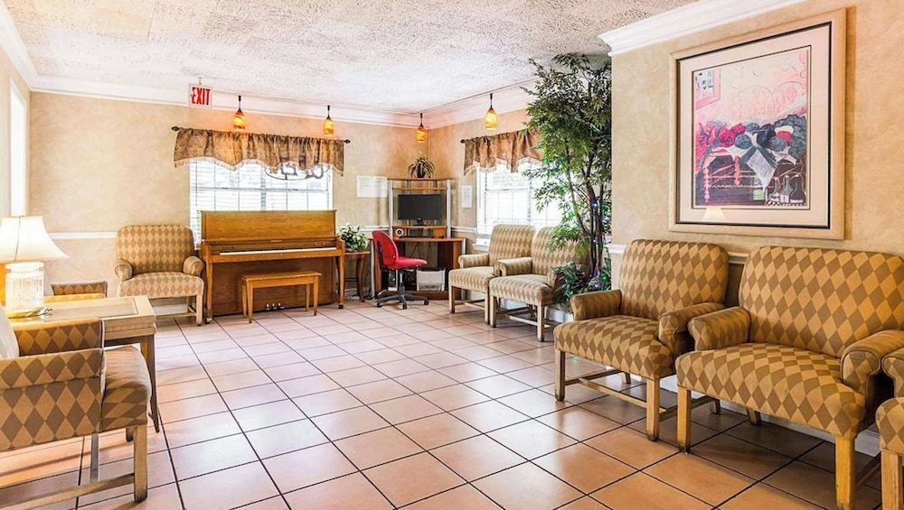 Magnuson Hotel Little Rock South 1
