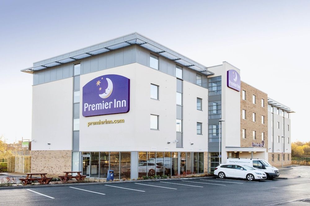 Premier Inn Wrexham City Centre 1