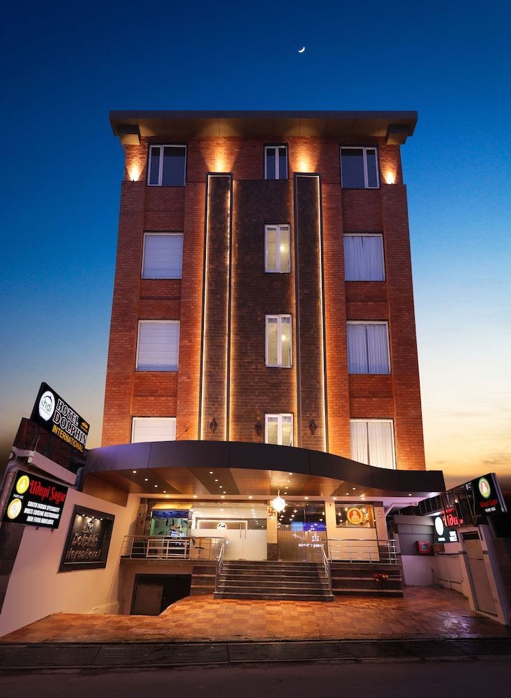 Hotel Dolphin International 1