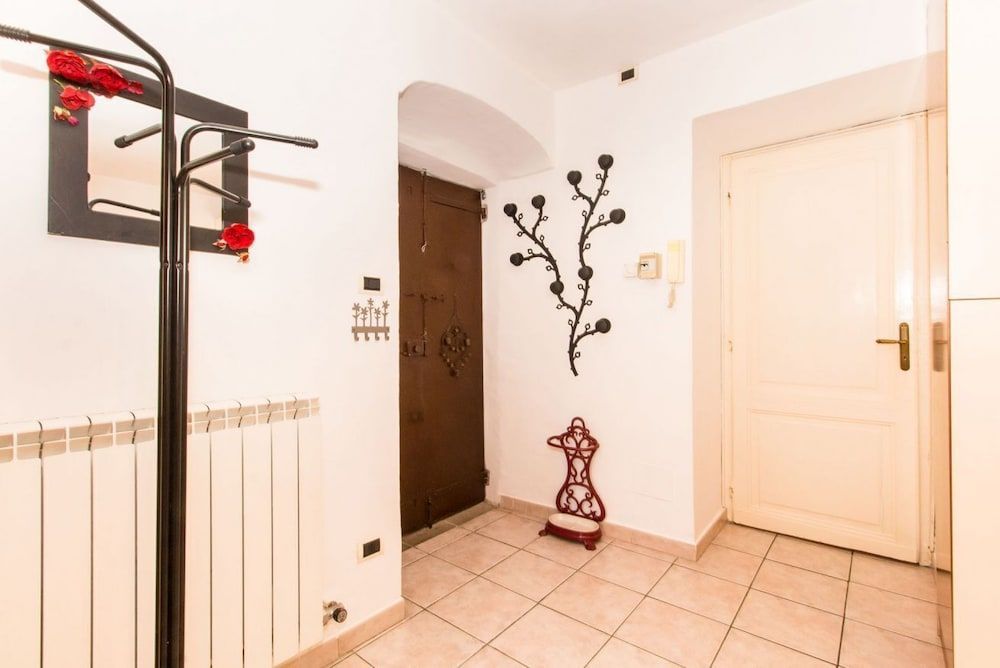 GuestHost - Palazzo Saluzzo Paesana Beautiful Flat 2