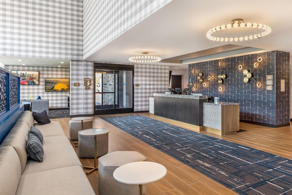 Best Western Plus Rialto 2
