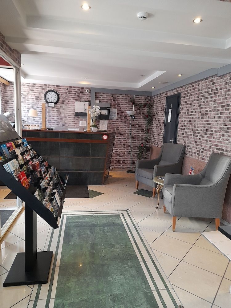 Hotel Albergo 2