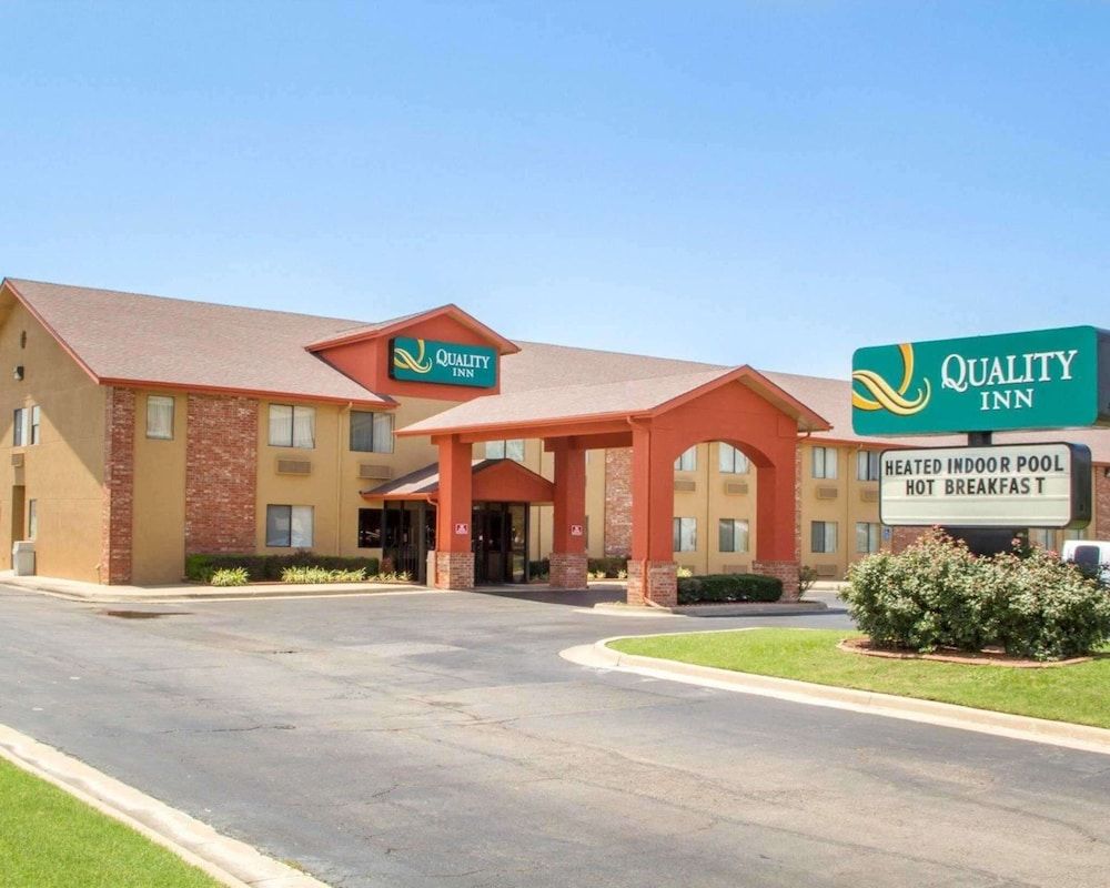 Quality Inn Broken Arrow - Tulsa 1
