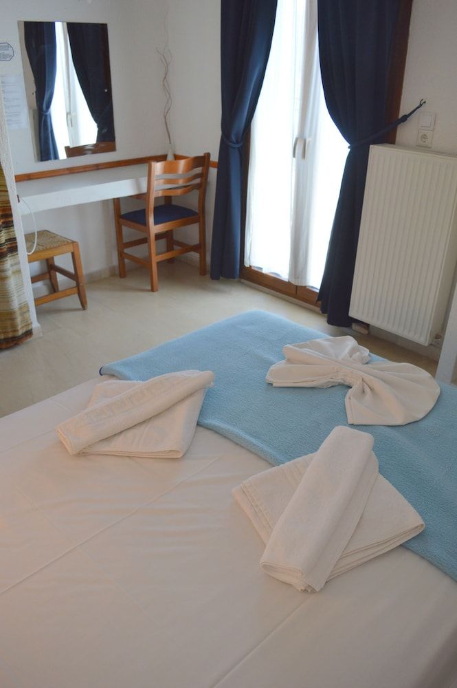 Mantraki Hotel Apartments 1