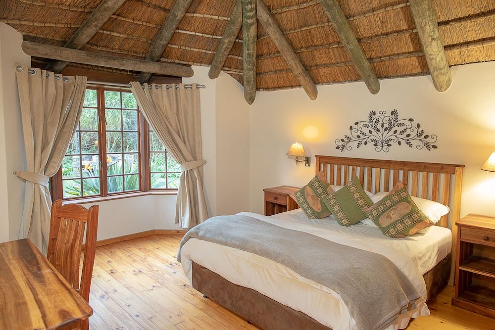 Coral Tree Cottages 2