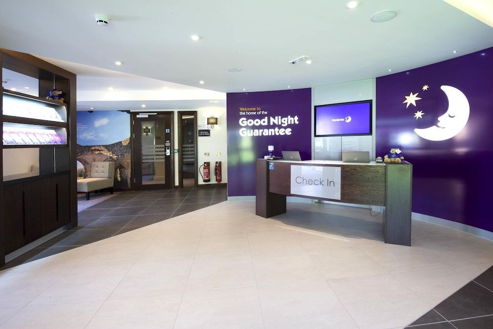 Premier Inn Farnham 2