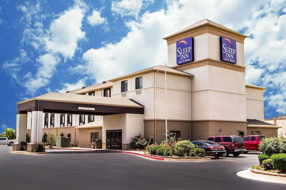 Sleep Inn & Suites Oklahoma City North 1