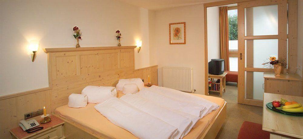 Hotel Zum Hirschen 1