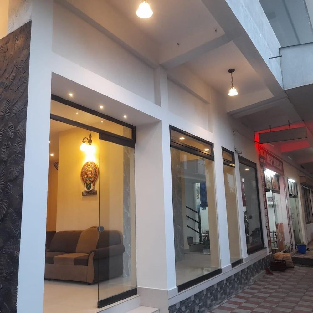 Highrange Plaza 1