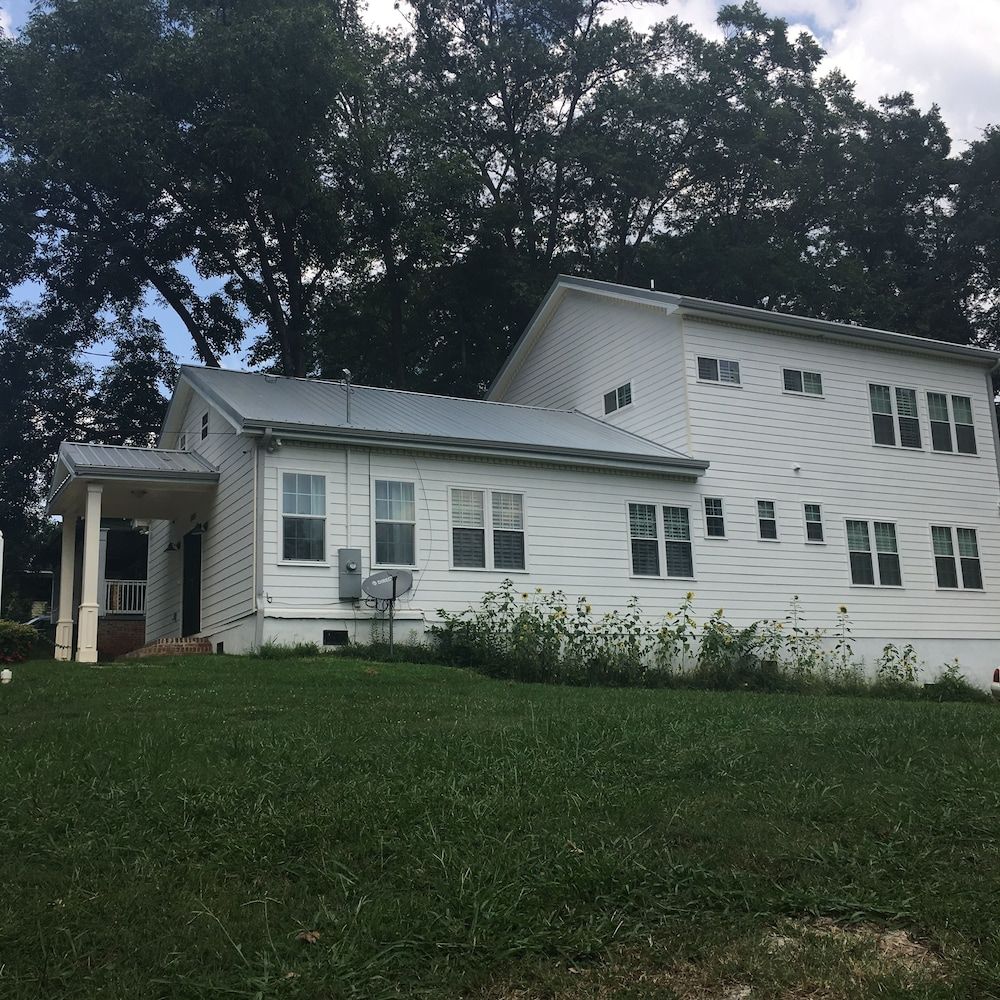 Alecia B&B 1