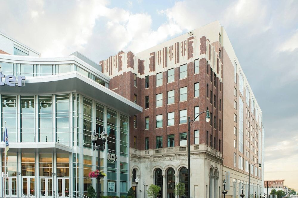 Renaissance Allentown Hotel 1