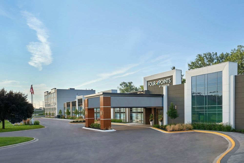 Four Points by Sheraton Point Edward Sarnia 1
