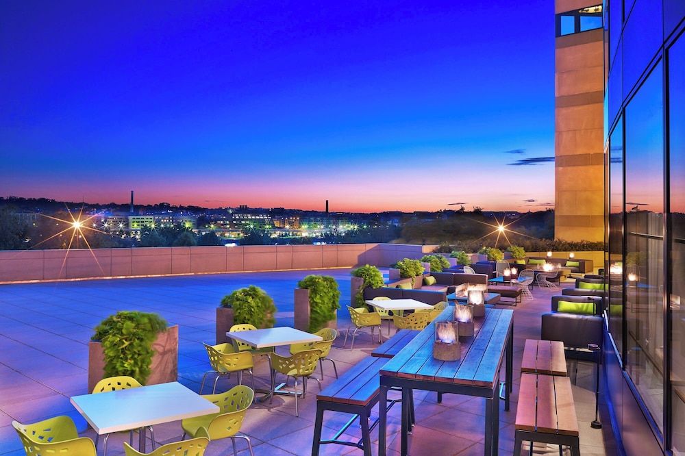 Le Meridien Arlington 1