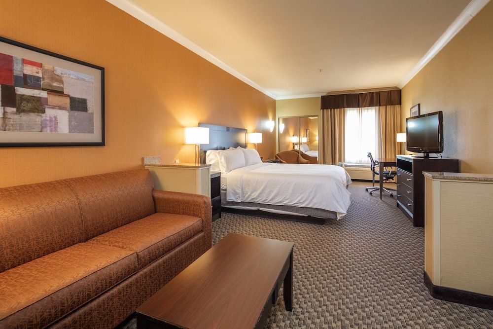 Holiday Inn Express CASTRO VALLEY - I-580 by IHG 2