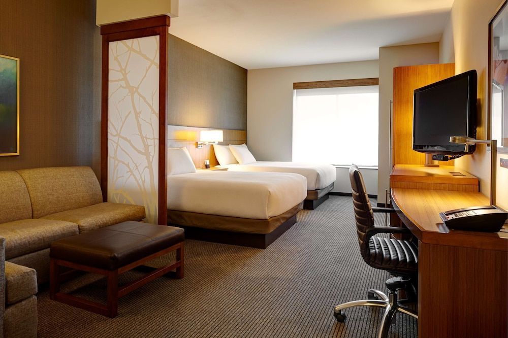 Hyatt Place Lansing-East 1