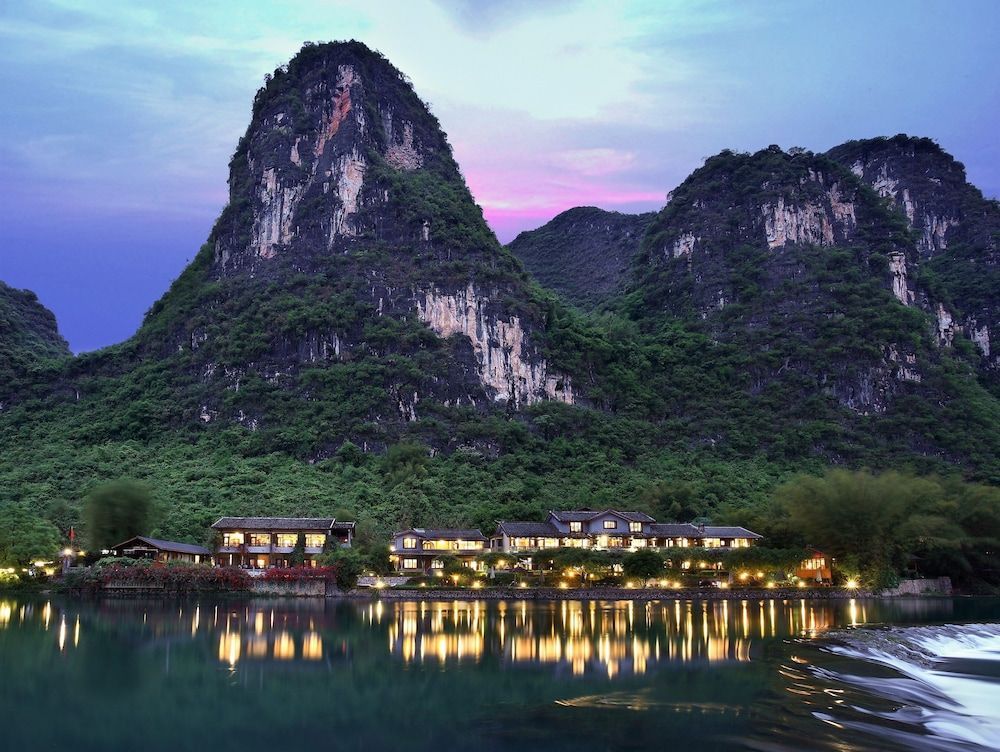 Yangshuo Mountain Retreat 1