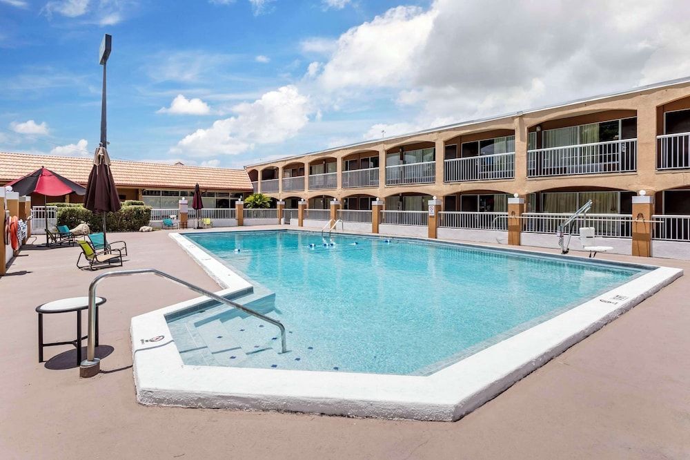 Quality Inn Alachua - Gainesville Area 1