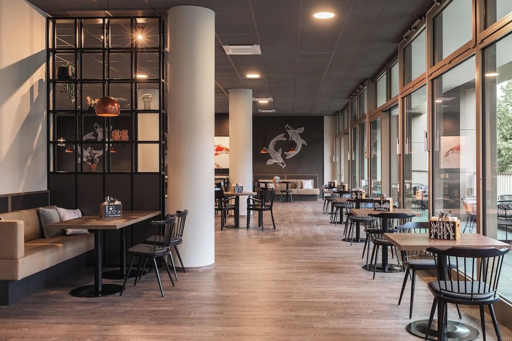 Holiday Inn - the niu, TAB DUSSELDORF MAIN STATION by IHG 1