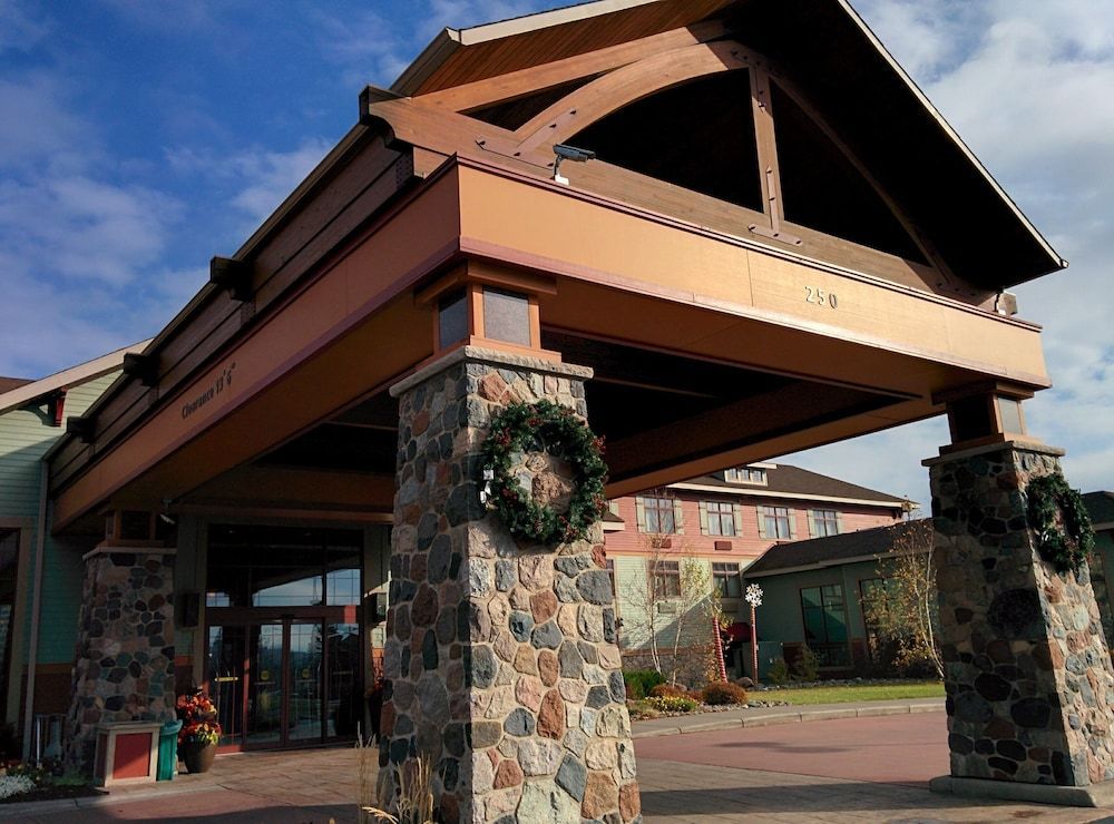 Canal Park Lodge 1