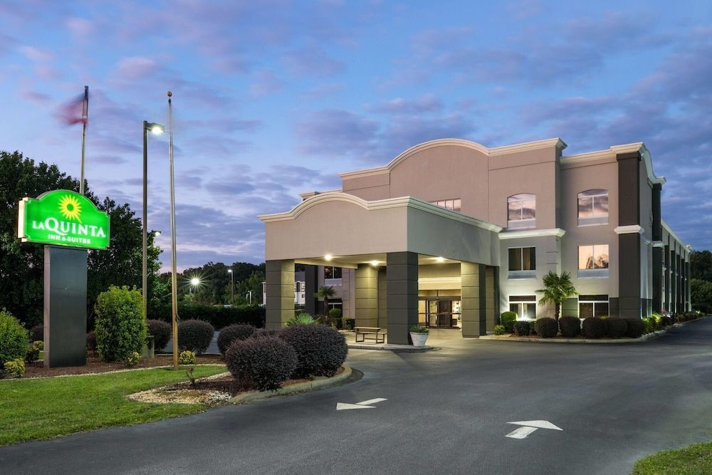 La Quinta by Wyndham Florence 1