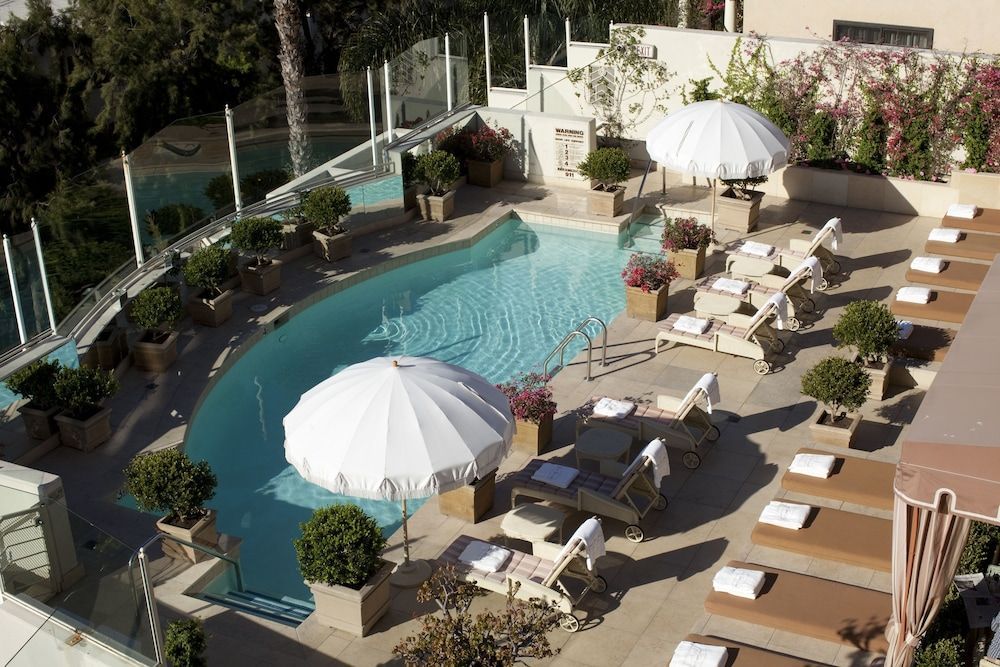 Sunset Tower Hotel 1