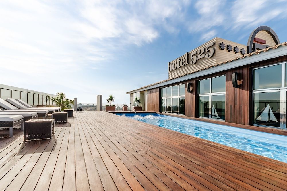 Hotel 525 1