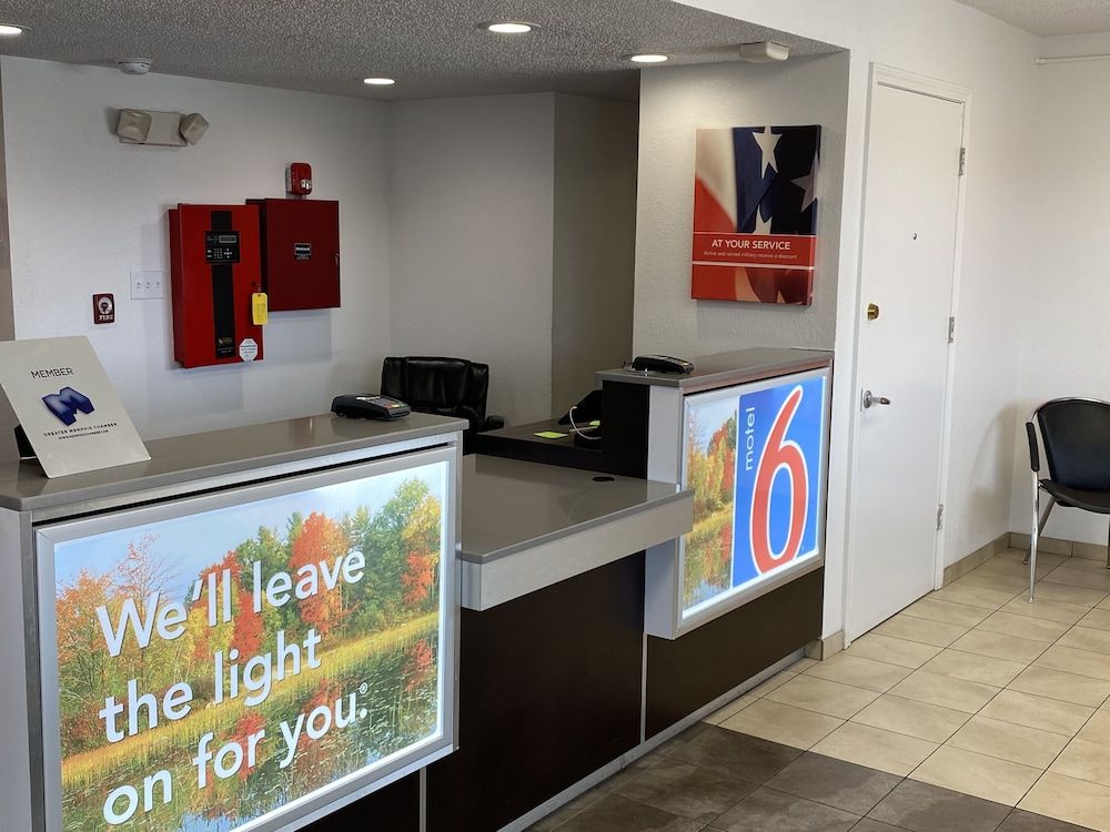 Motel 6 Memphis, TN - Downtown 2