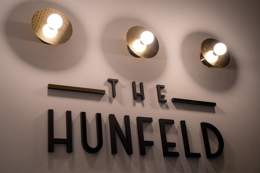 The Hunfeld 2