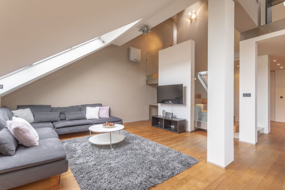 LUXURY CENTRAL DUPLEX WITH TERRACE 1