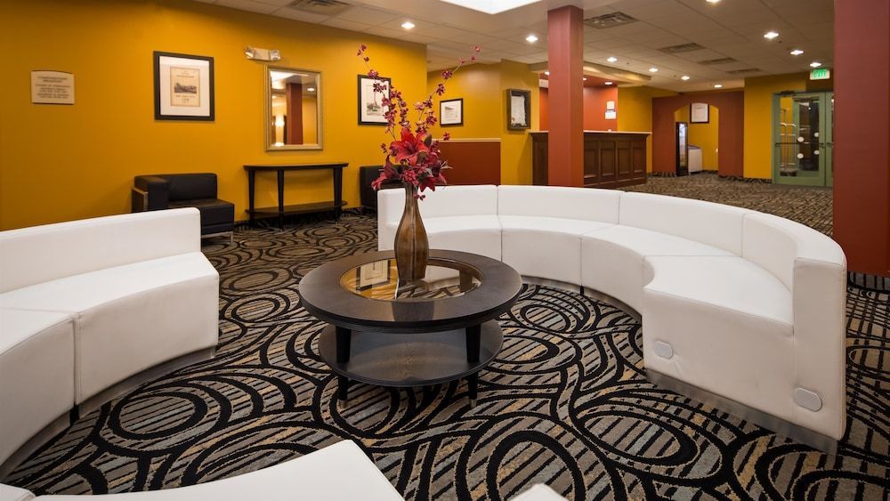 Best Western the Inn at the Fairgrounds 2