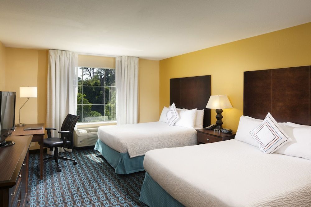 Fairfield Inn & Suites Houston Intercontinental Airport 1