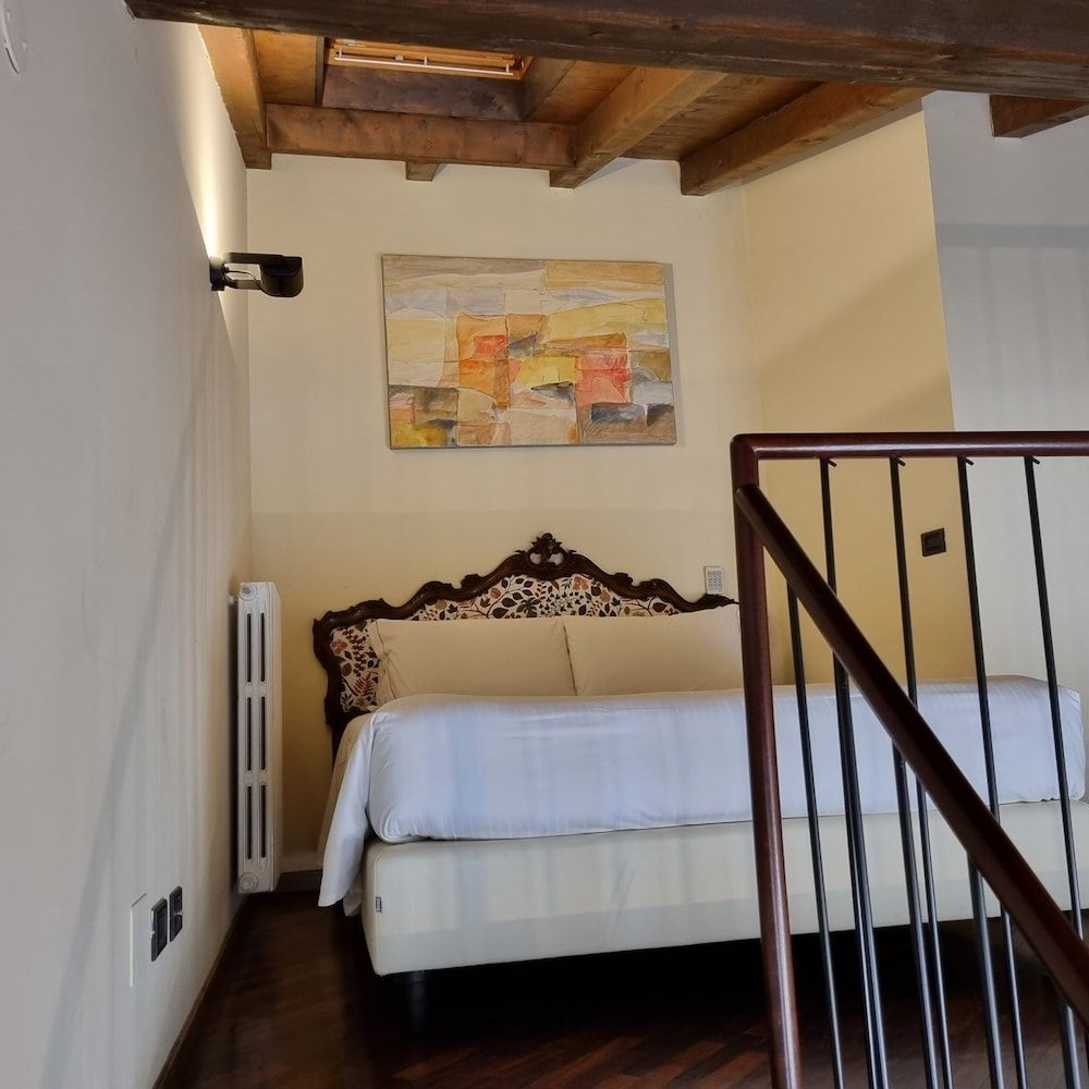 Phi Hotel Bologna Apartments 1