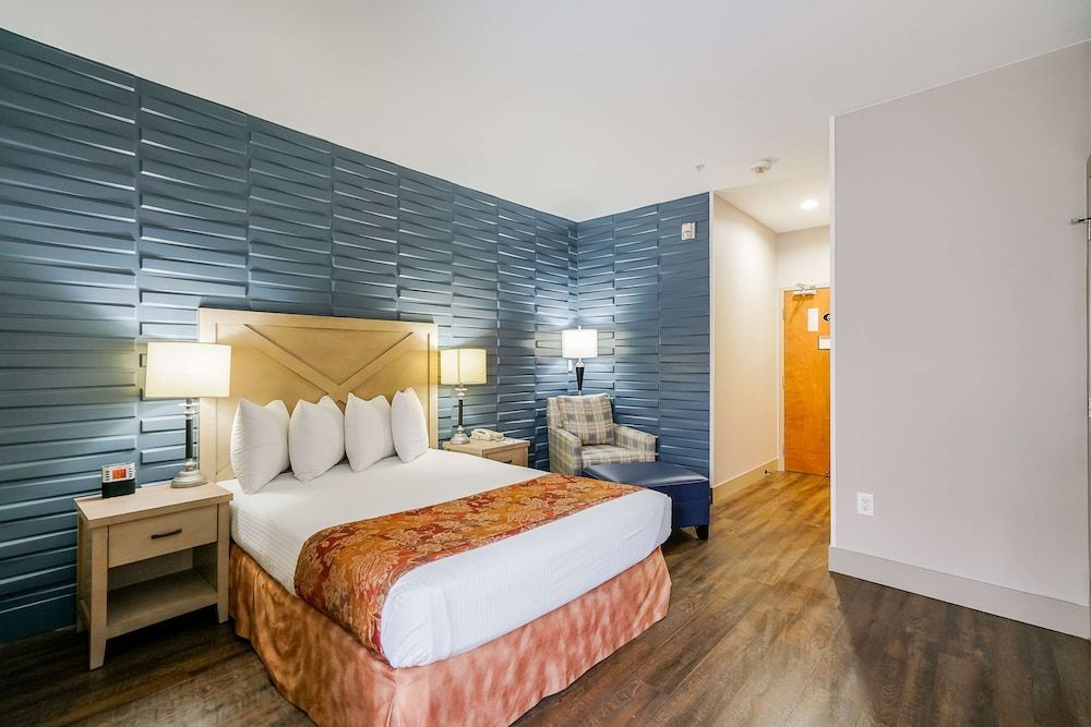 Best Western Peace Arch Inn 1