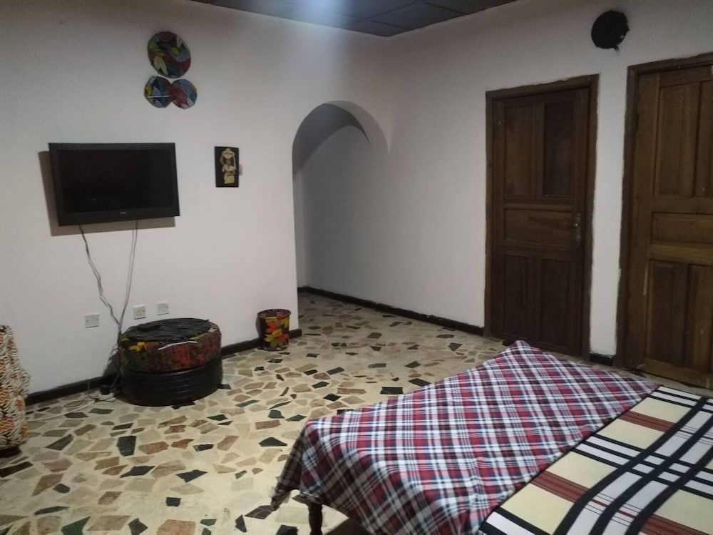 Room-the Village Apartments, Gbagada 2