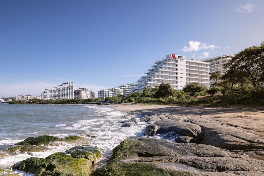 Santa Marta Marriott Resort Playa Dormida 1