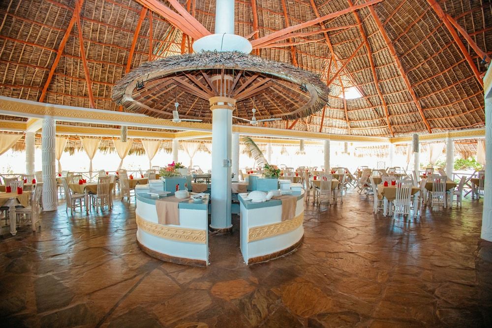 Twiga Beach Resort 2